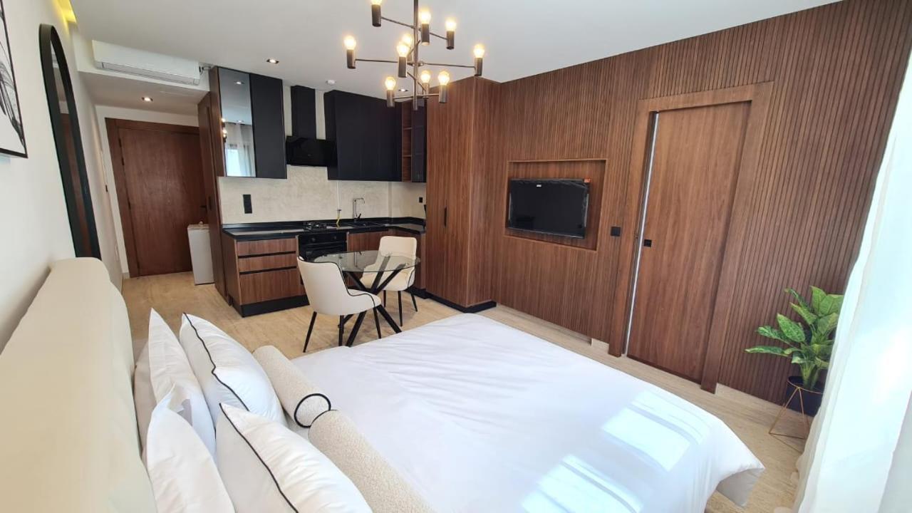 Appart hôtel Camelia Ain Zaghouane *