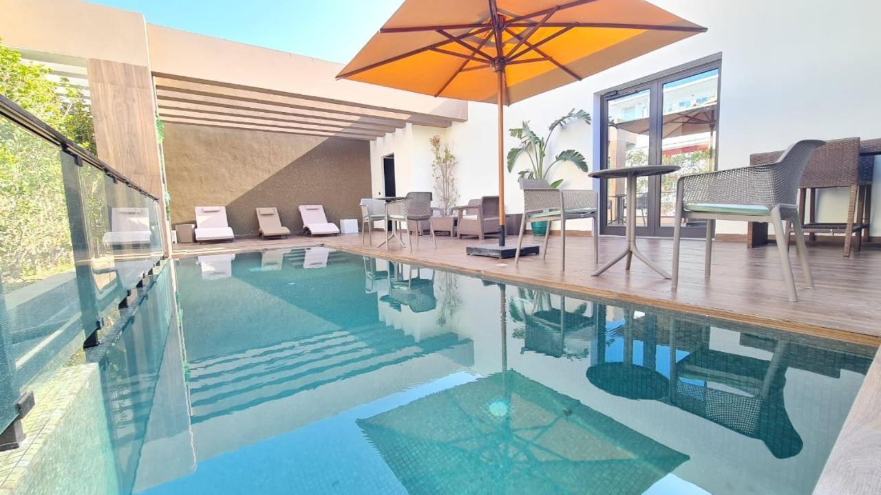Appart hôtel Camelia Ain Zaghouane *